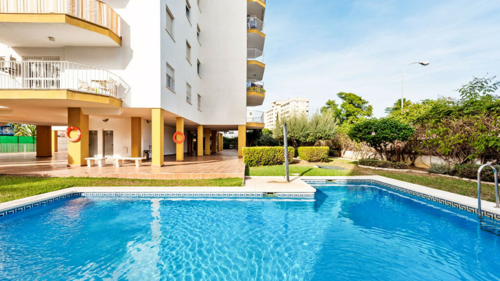 Middle Floor Apartment Torremolinos Málaga - image 20