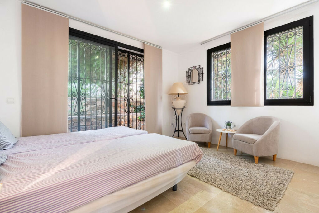 Detached Villa Manilva Málaga - image 20