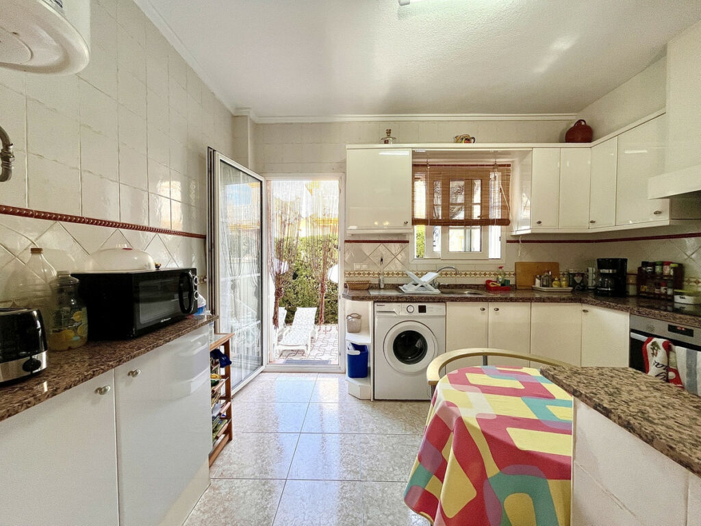 Ground Floor Apartment Los Altos Alicante - image 20