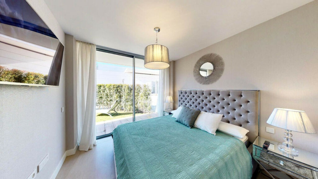 Ground Floor Apartment Estepona Málaga - image 20
