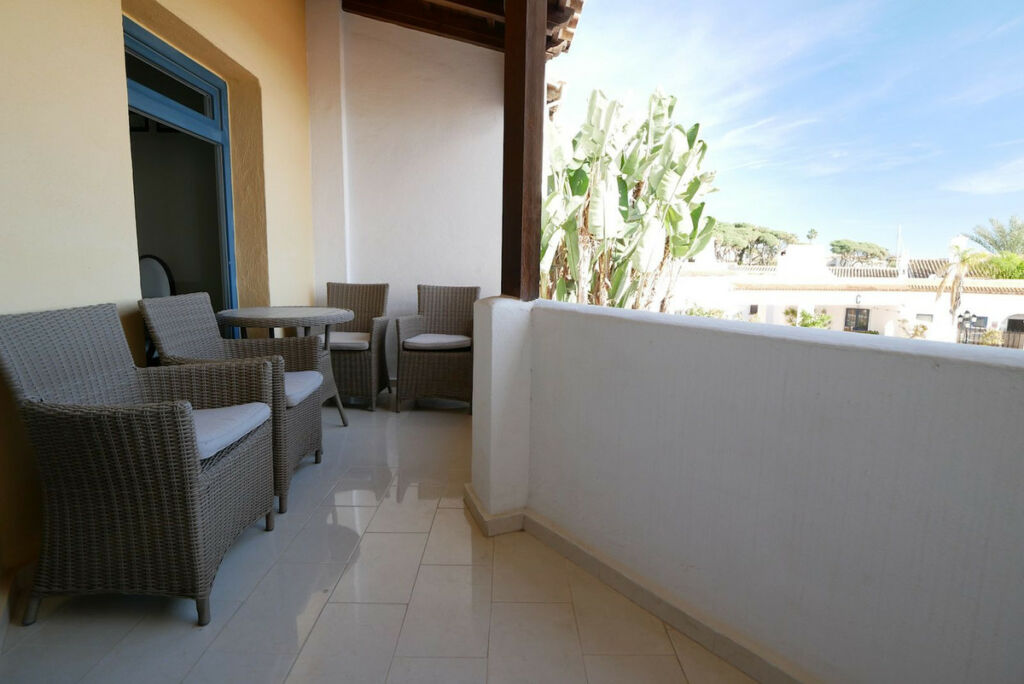 Middle Floor Apartment Puerto de Cabopino Málaga - image 20