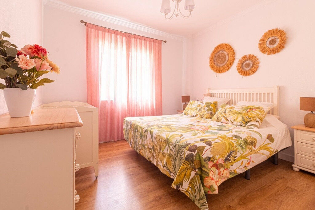 Middle Floor Apartment La Veleta Alicante - image 20
