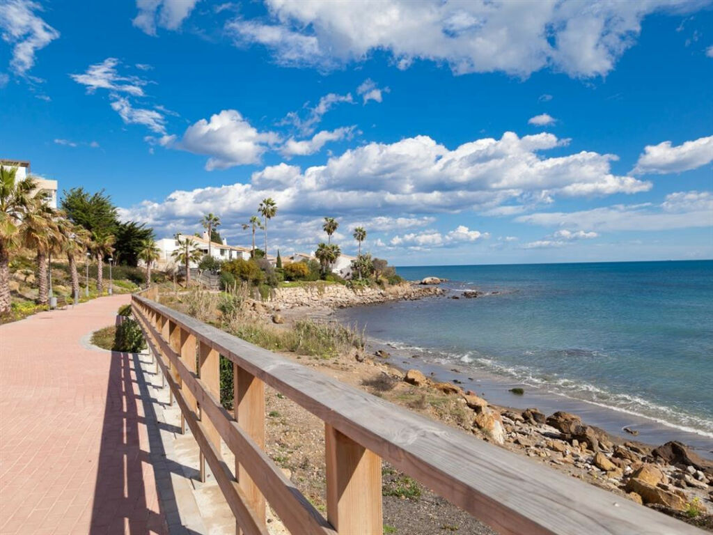 Ground Floor Apartment Estepona Málaga - image 20