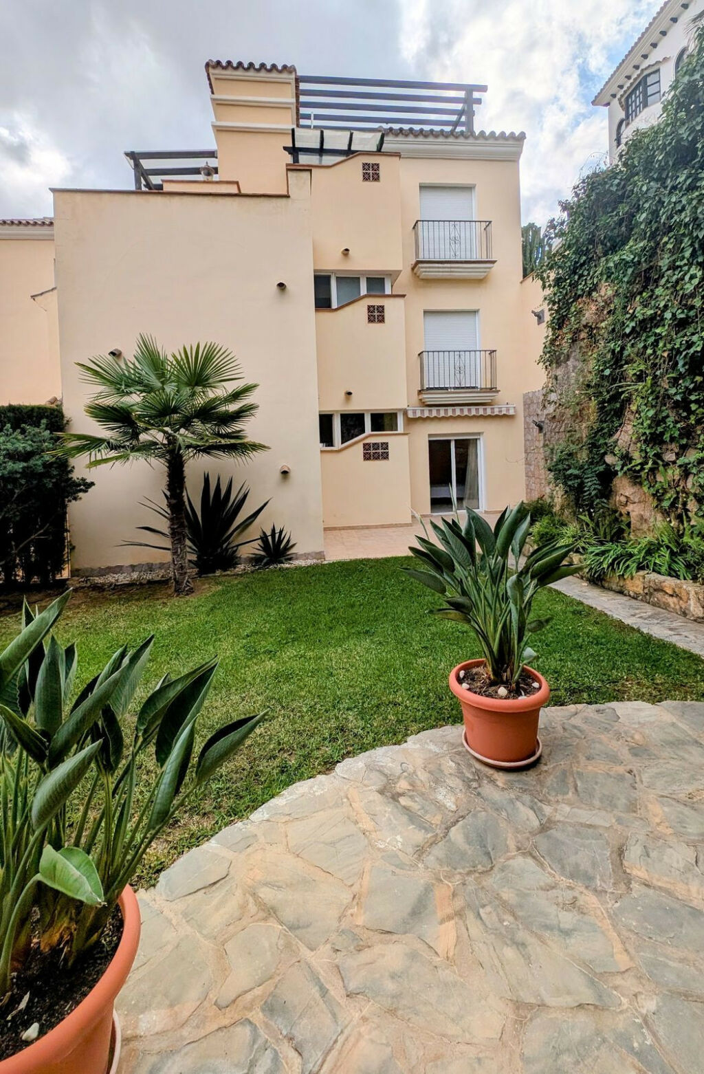 Ground Floor Apartment Benahavís Málaga - image 20