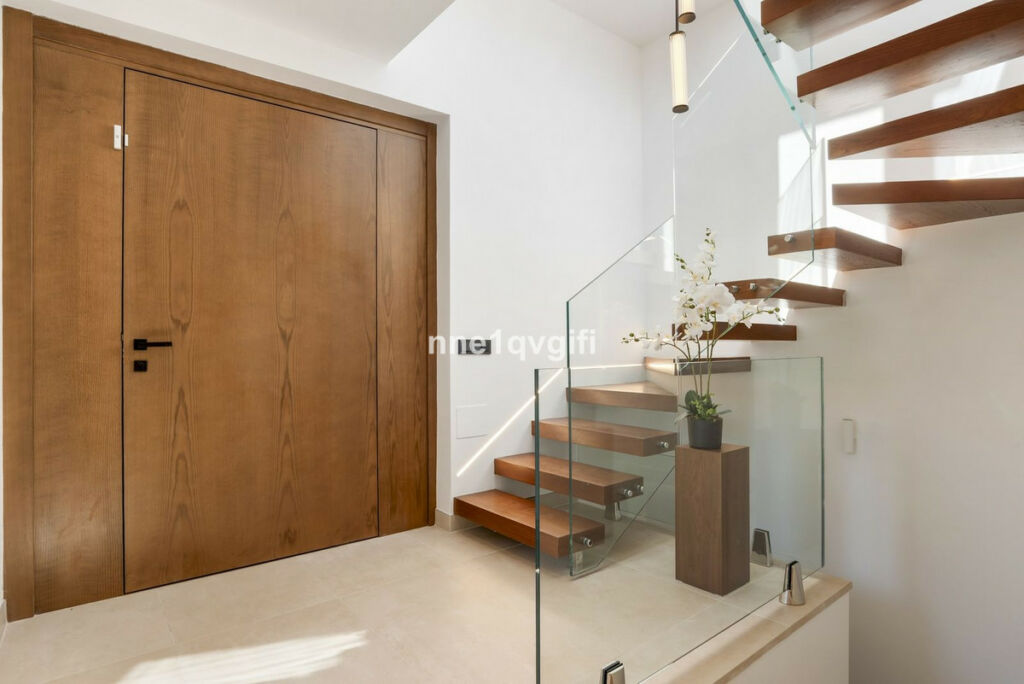 Detached Villa Guadalmina Alta Málaga - image 21