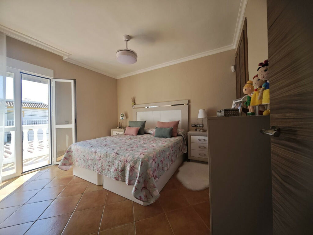 Townhouse Benalmadena Málaga - image 20