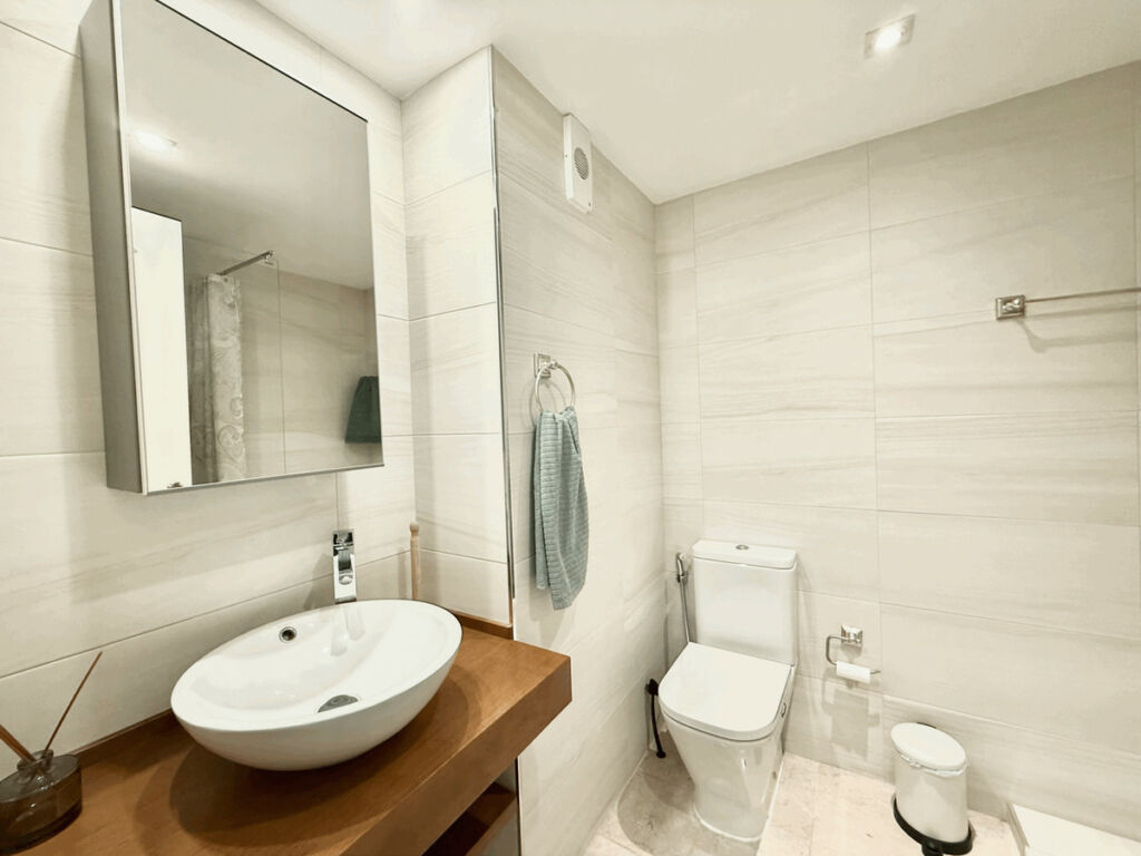 Middle Floor Apartment Nueva Andalucía Málaga - image 20