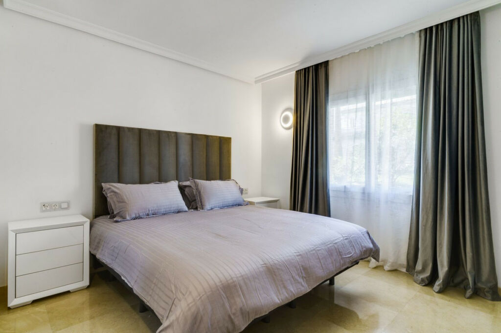 Ground Floor Apartment Estepona Málaga - image 20
