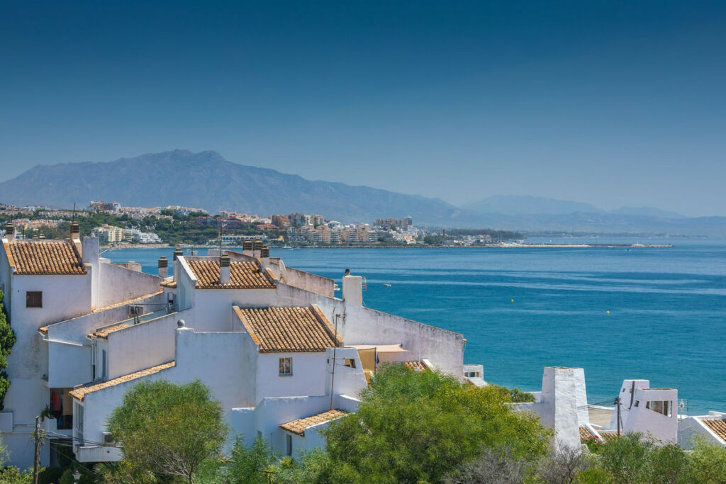 Semi-Detached House Estepona Málaga - image 19