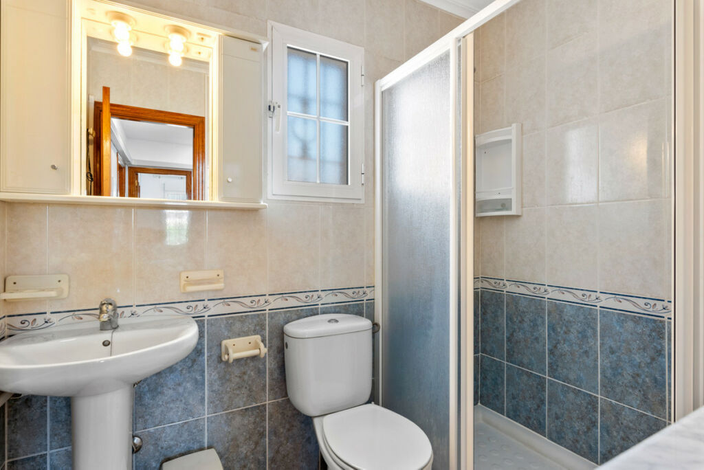Townhouse Torrevieja Alicante - image 20