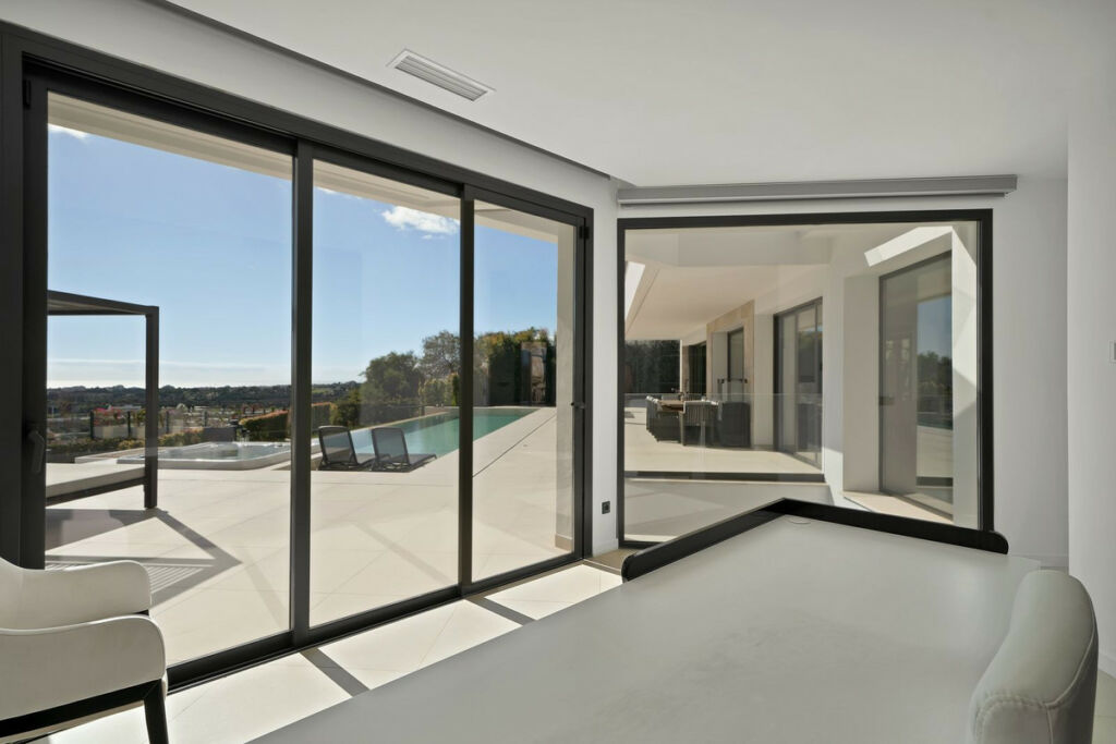 Detached Villa Benahavís Málaga - image 20