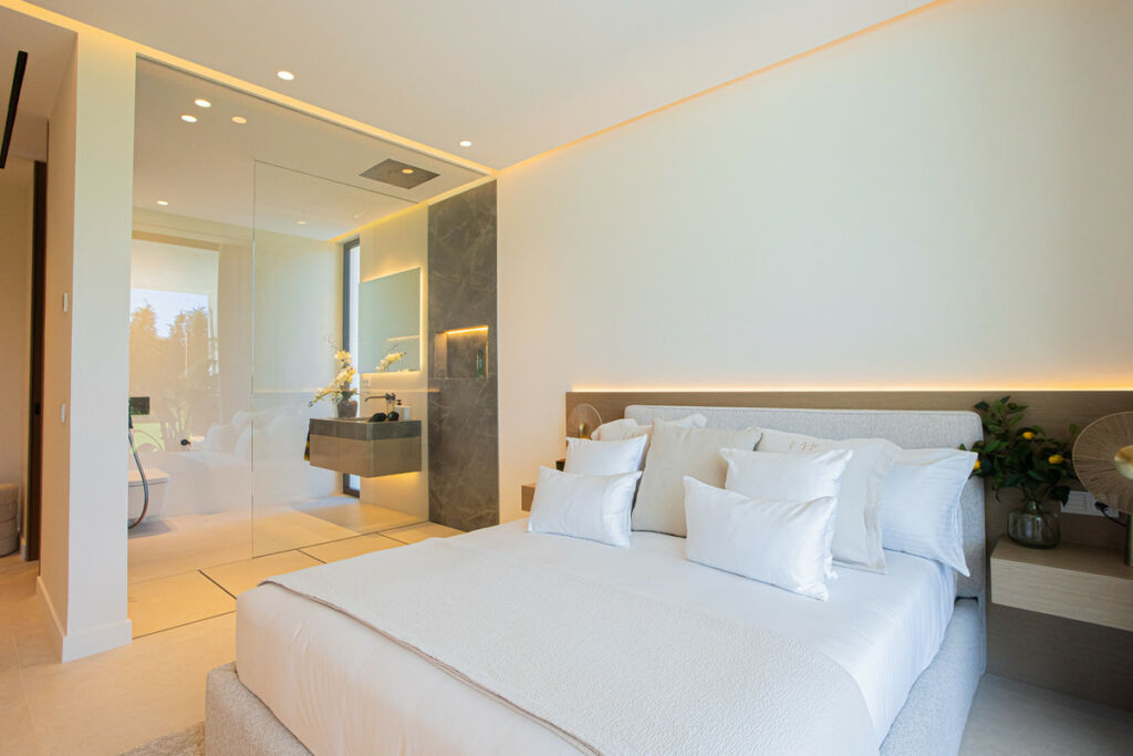 Detached Villa Los Monteros Málaga - image 20