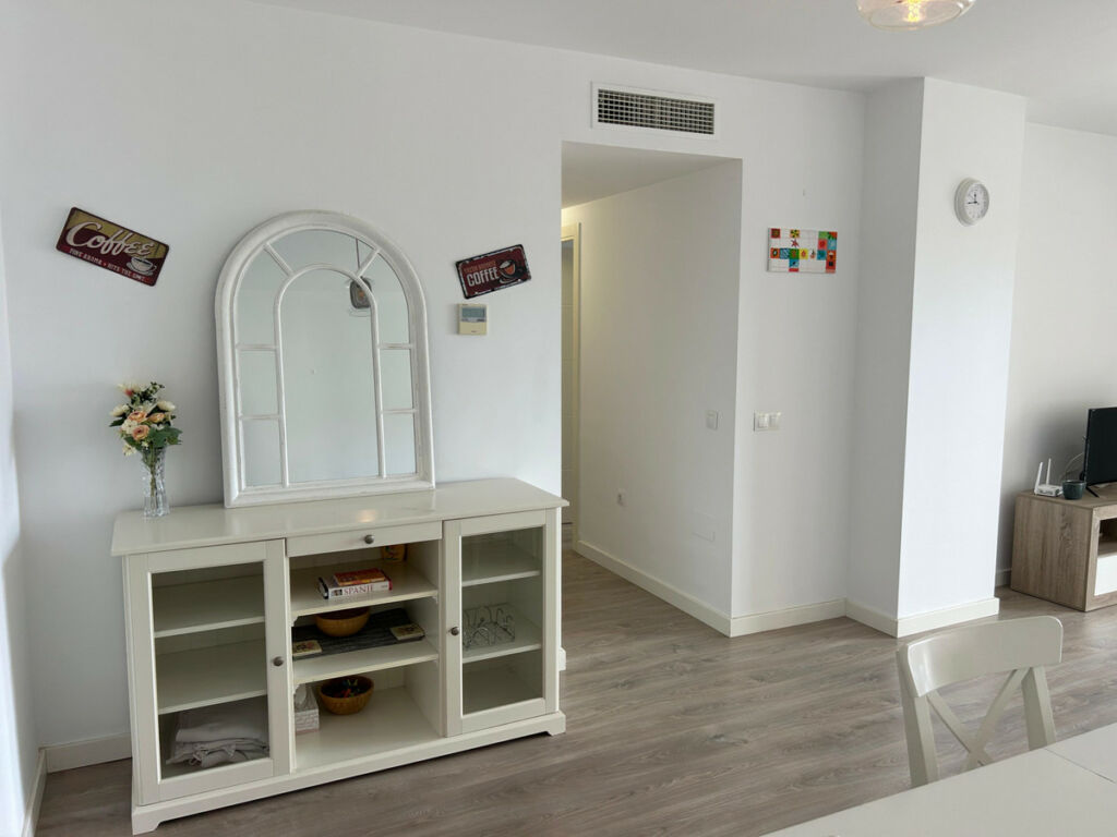 Middle Floor Apartment Nueva Andalucía Málaga - image 20