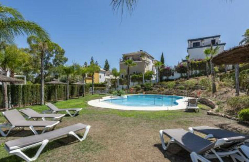 Ground Floor Apartment The Golden Mile Málaga - image 20