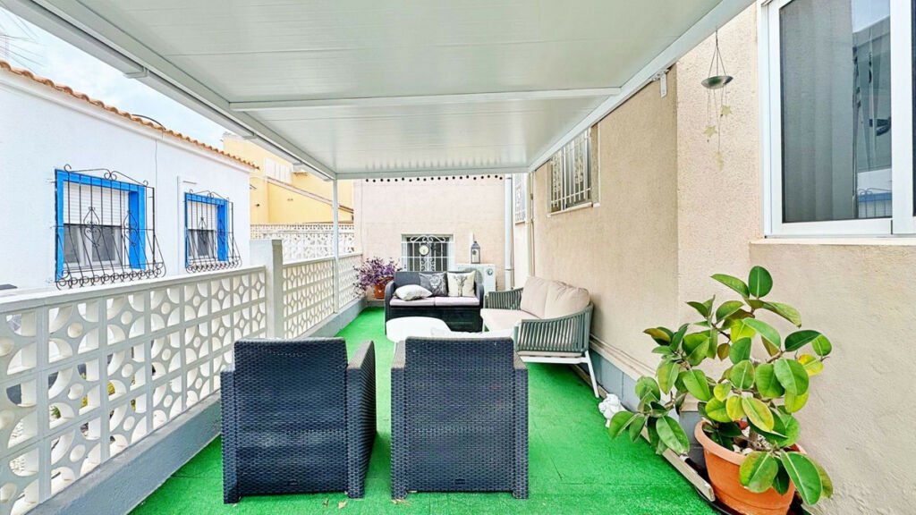 Detached Villa Orihuela Costa Alicante - image 20