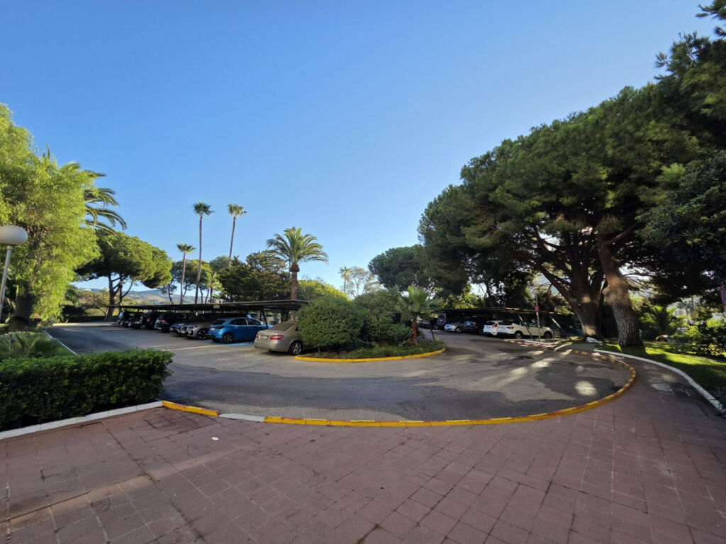 Middle Floor Studio Marbella Málaga - image 20