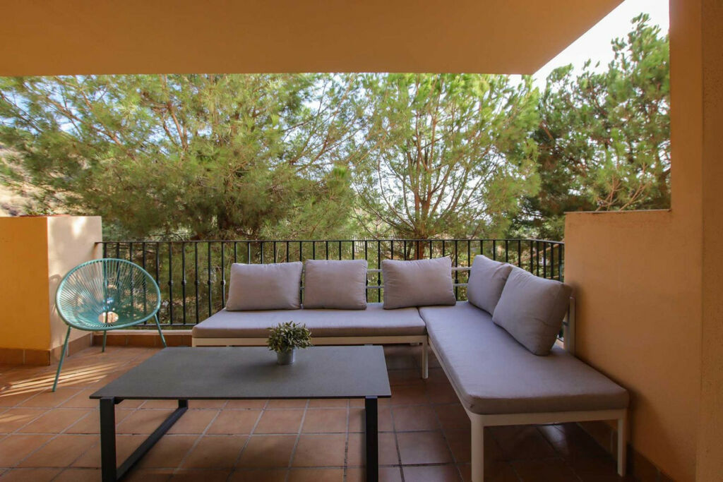 Middle Floor Apartment Calahonda Málaga - image 20