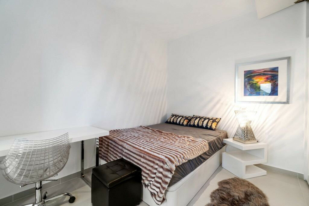 Detached Villa Campoamor Alicante - image 20