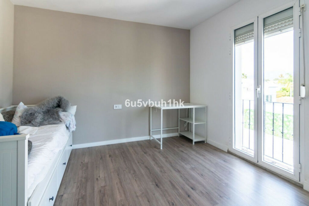 Penthouse El Paraiso Málaga - image 19
