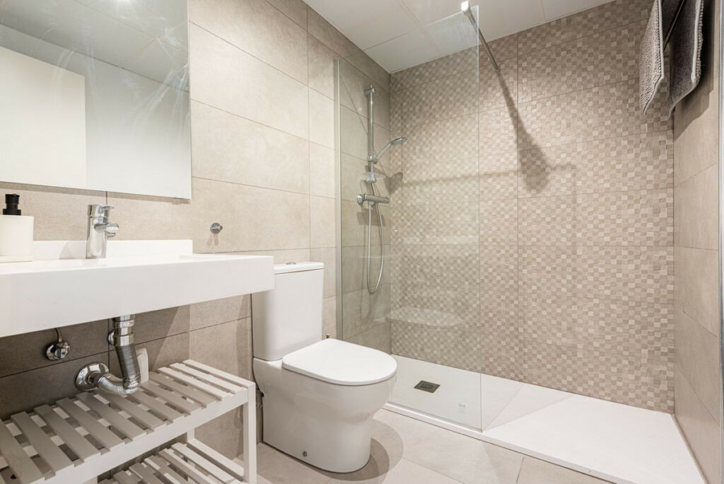 Middle Floor Apartment Benahavís Málaga - image 20