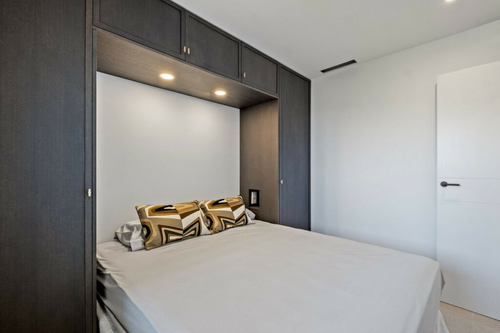 Middle Floor Apartment Fuengirola Málaga - image 20