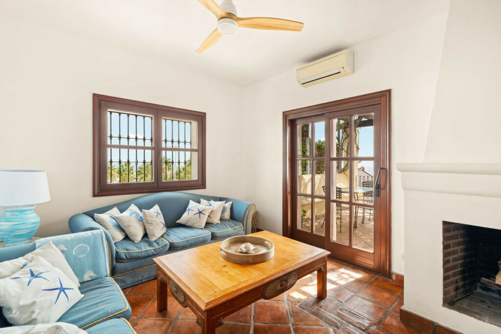 Detached Villa La Duquesa Málaga - image 20