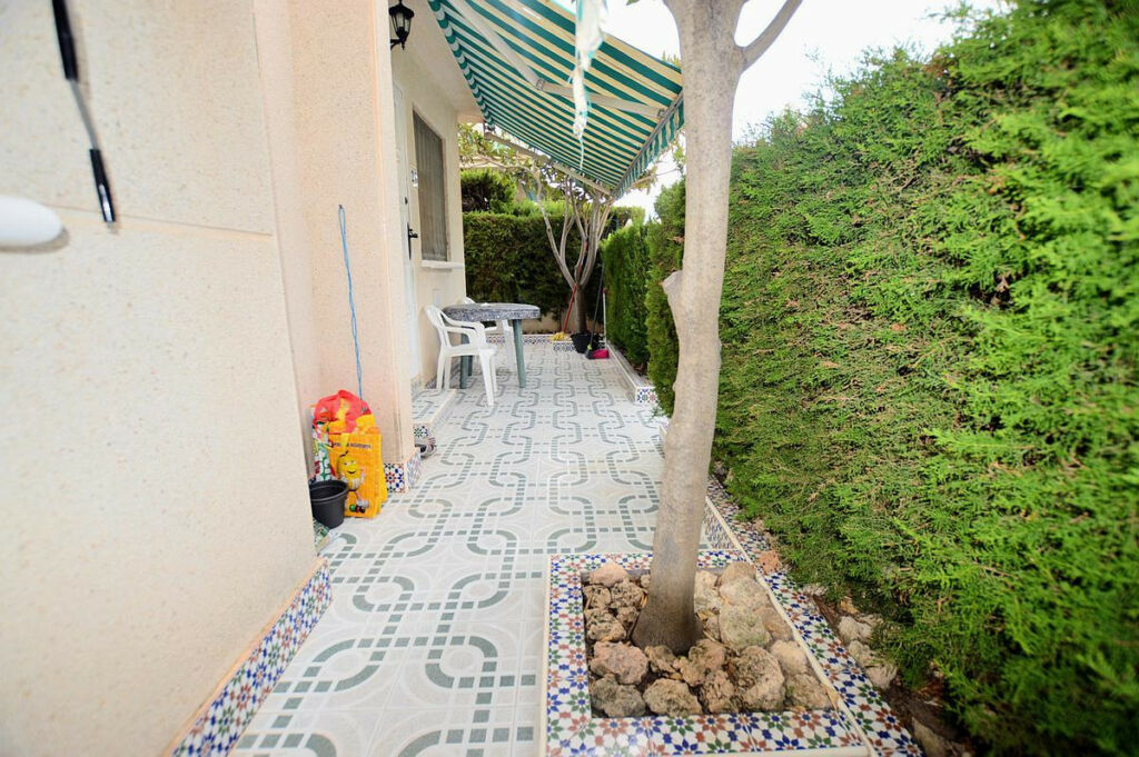 Semi-Detached House Punta Prima Alicante - image 20