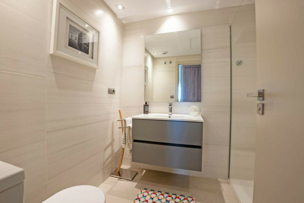 Middle Floor Apartment La Cala Golf Málaga - image 20
