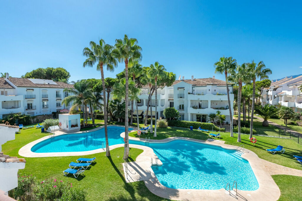 Top Floor Apartment El Presidente Málaga - image 20