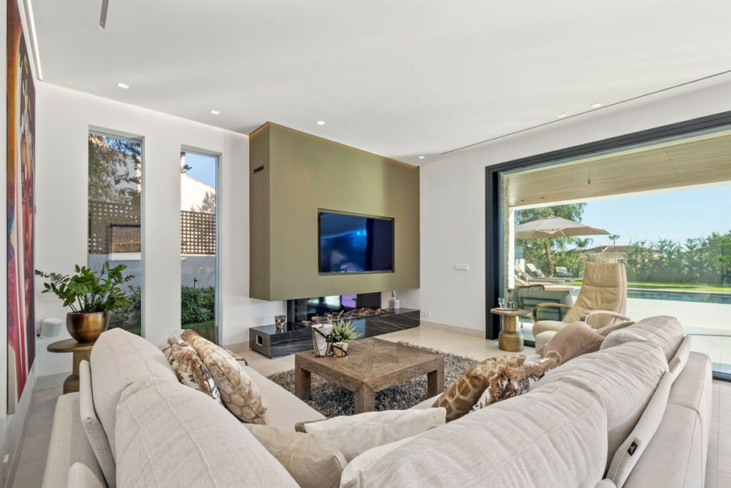 Detached Villa Marbesa Málaga - image 20