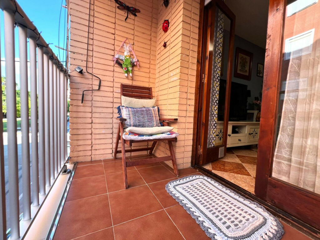Middle Floor Apartment Torrevieja Alicante - image 20