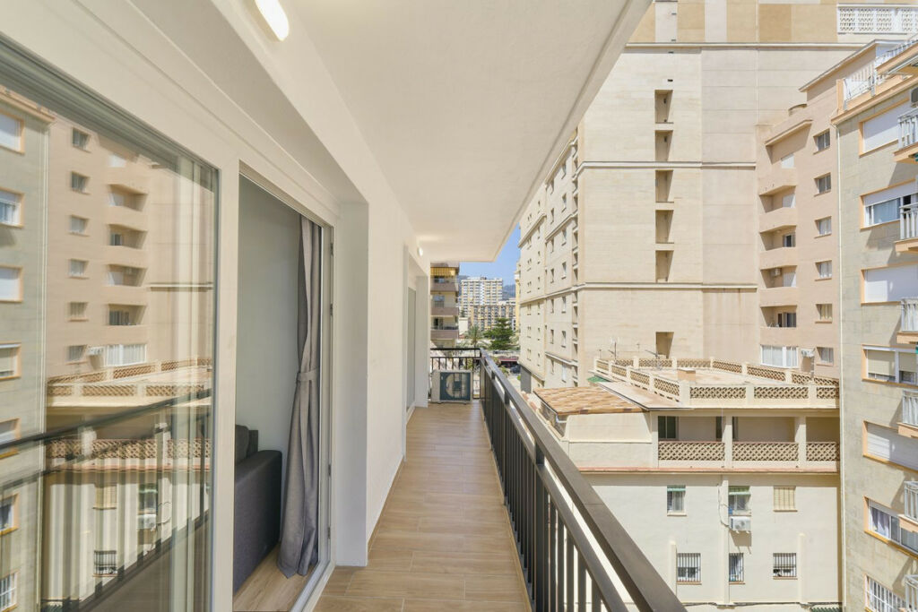 Middle Floor Apartment Fuengirola Málaga - image 20