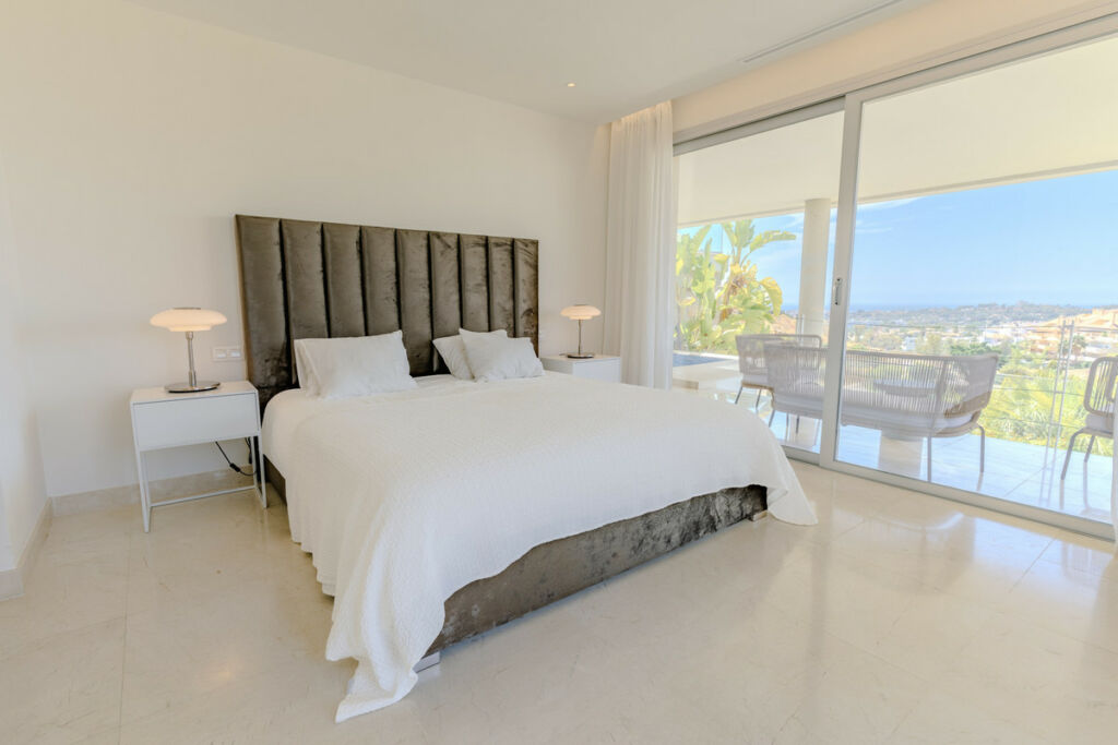 Duplex Nueva Andalucía Málaga - image 20
