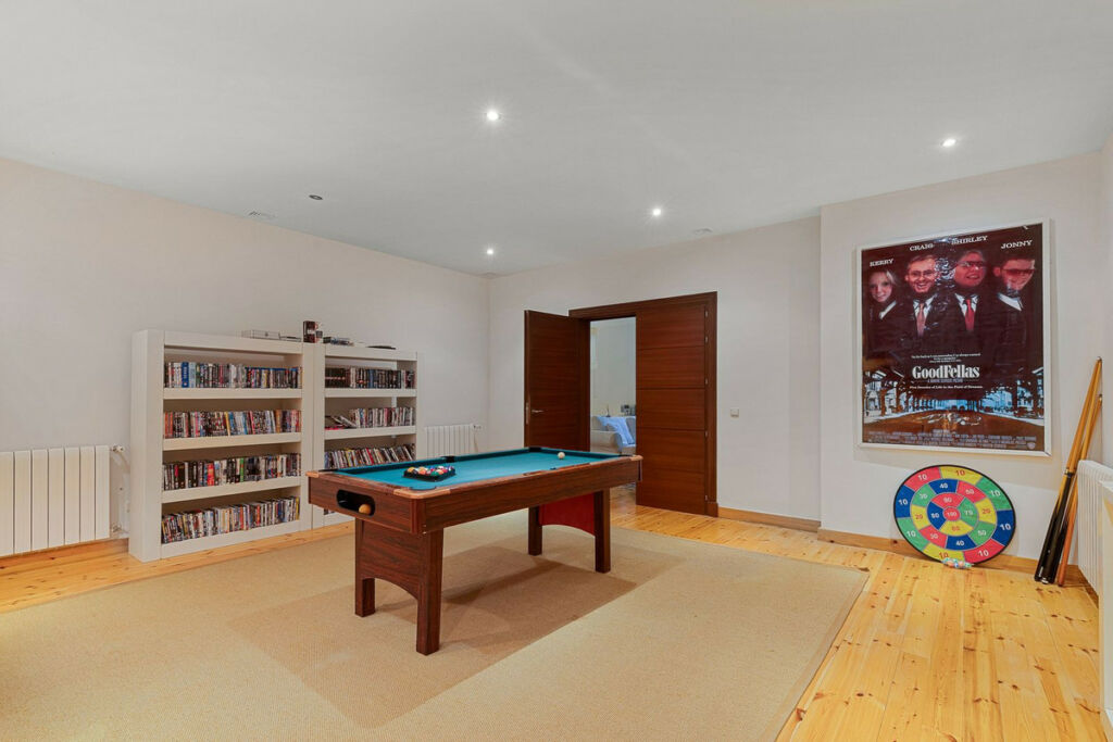 Detached Villa La Quinta Málaga - image 20