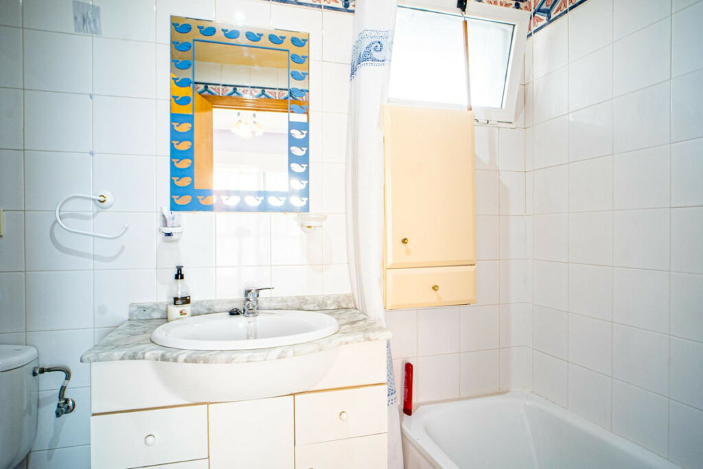 Middle Floor Apartment Benidorm Alicante - image 20