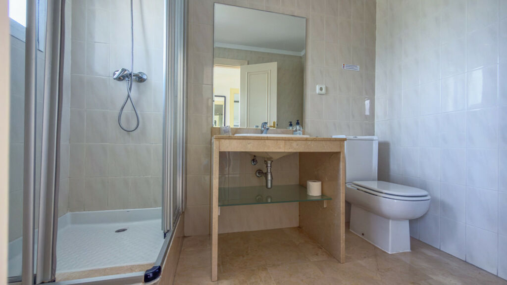 Duplex Nueva Andalucía Málaga - image 21