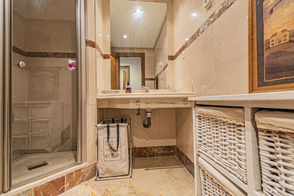 Middle Floor Apartment Costalita Málaga - image 21