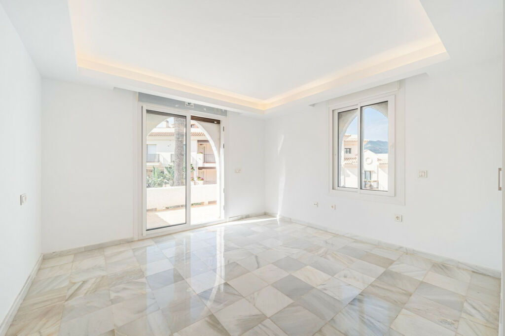 Townhouse Marbella Málaga - image 21