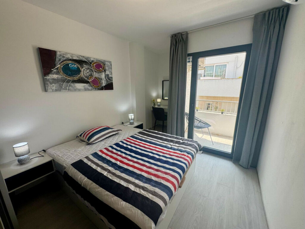 Penthouse Torrevieja Alicante - image 21