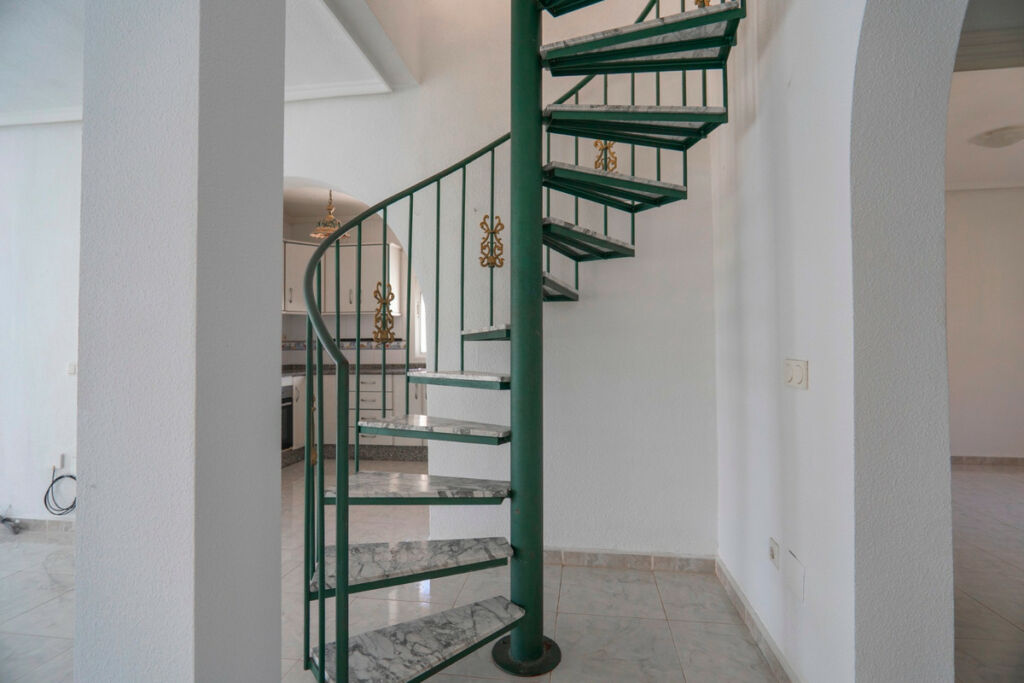 Detached Villa Rojales Alicante - image 21