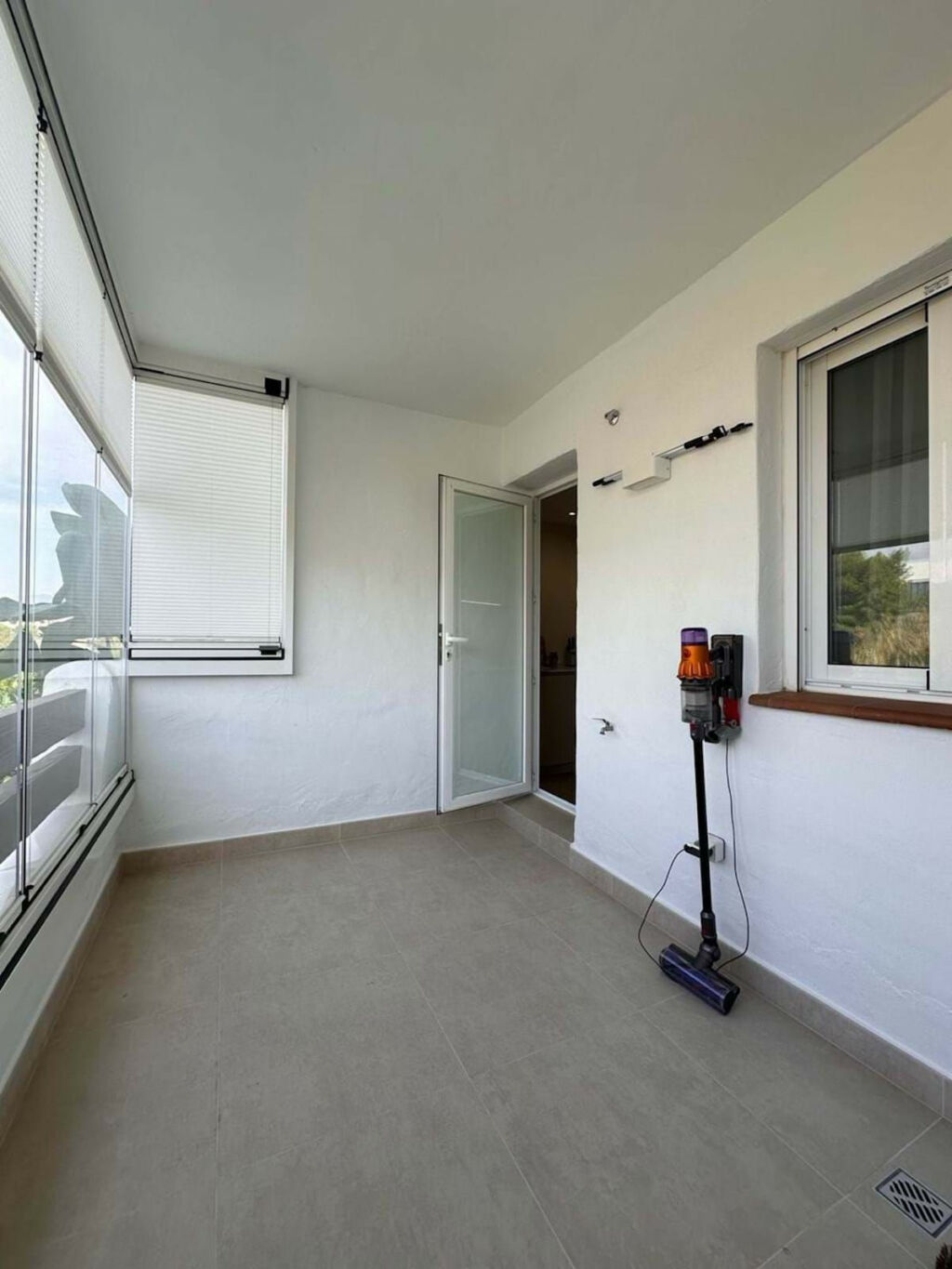 Middle Floor Apartment Selwo Málaga - image 21