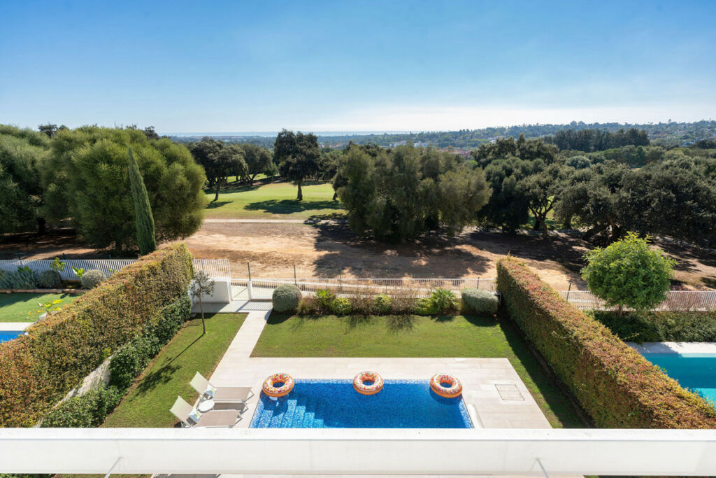 Detached Villa Sotogrande Cádiz - image 21