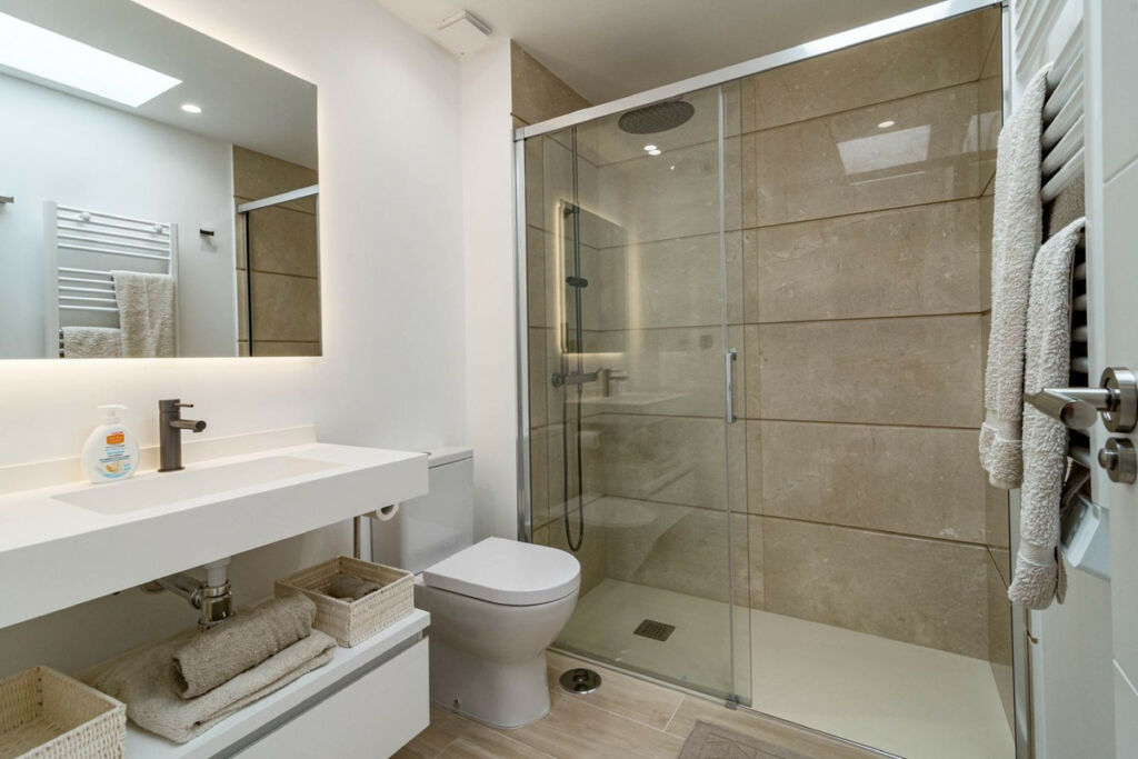 Penthouse Nueva Andalucía Málaga - image 21