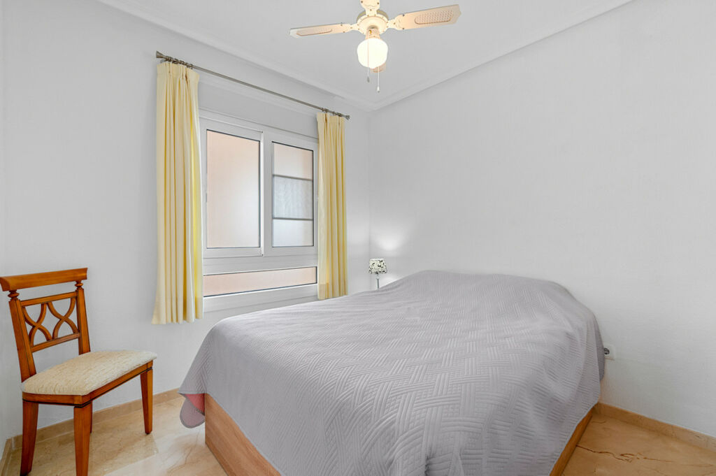 Middle Floor Apartment Playa Flamenca Alicante - image 21