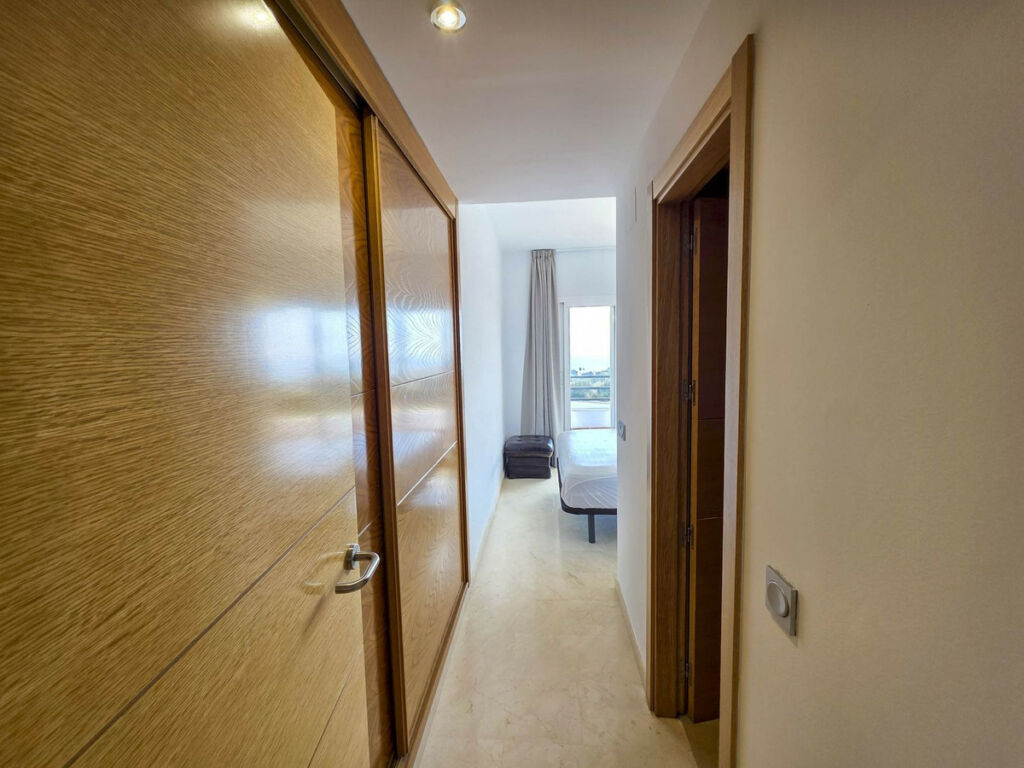 Middle Floor Apartment La Duquesa Málaga - image 21