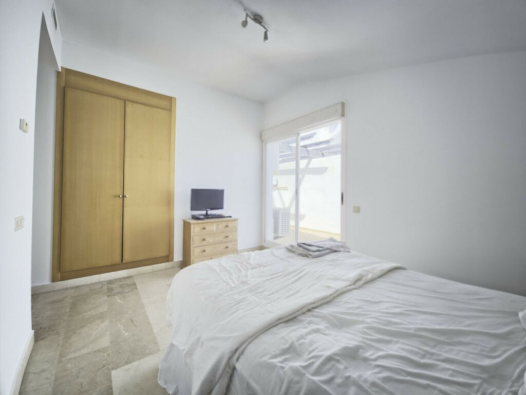 Penthouse Duplex Torrequebrada Málaga - image 21