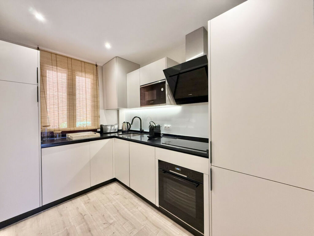 Ground Floor Apartment Benahavís Málaga - image 20