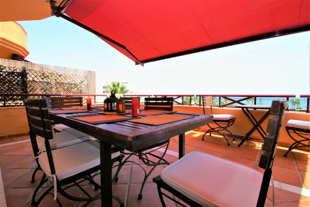 Middle Floor Apartment Estepona Málaga - image 21