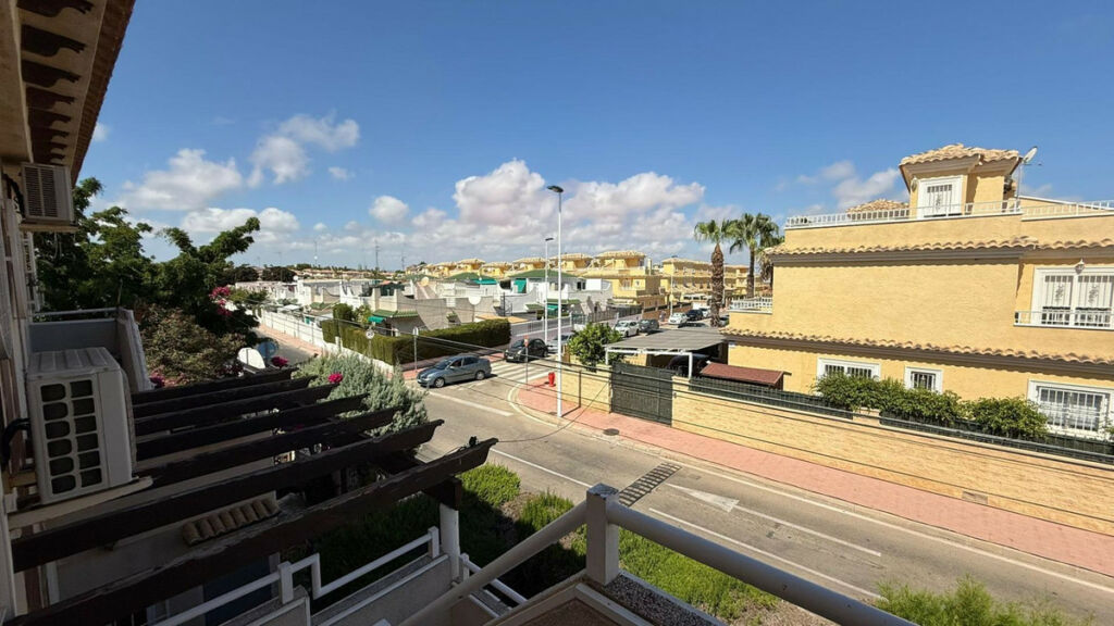 Bungalow Torrevieja Alicante - image 21