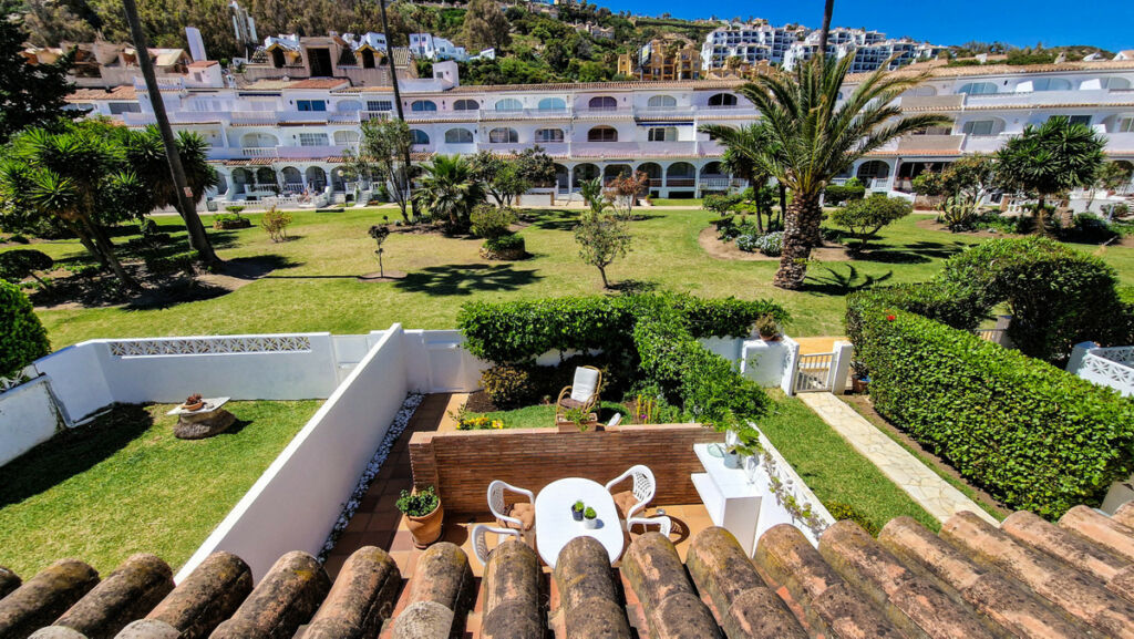 Townhouse Manilva Málaga - image 21